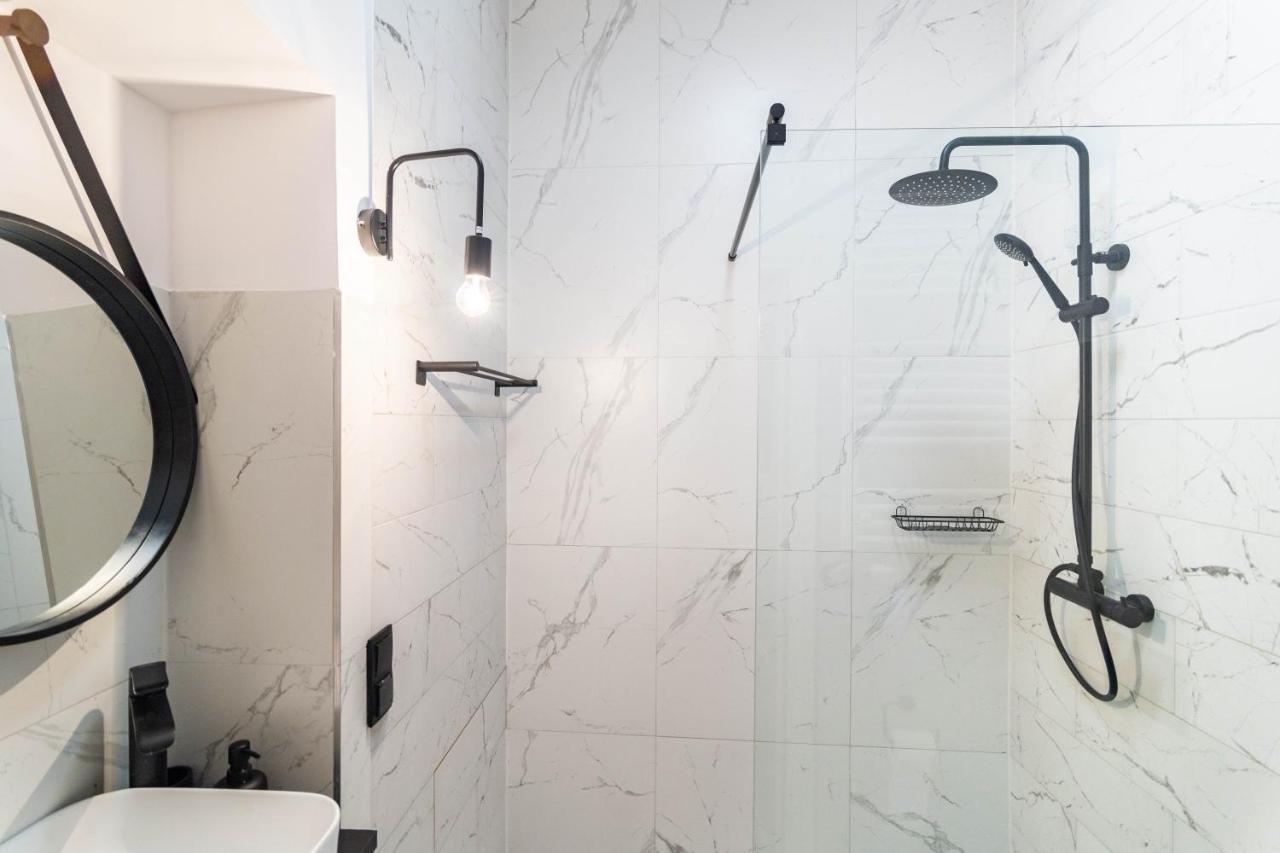 Glamorous And Brand New 2 Bedroom Krasków Εξωτερικό φωτογραφία